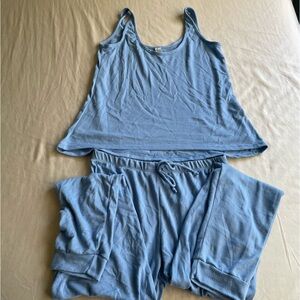 Women’s loungewear- size M/L
